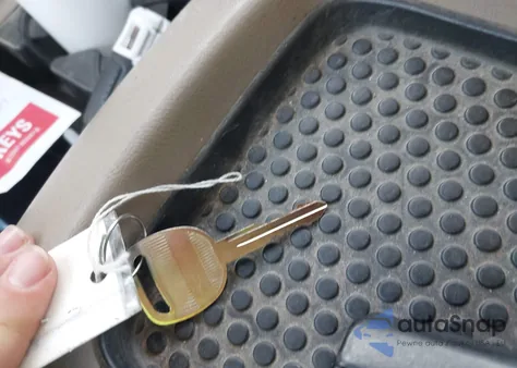 2006 Chevrolet Silverado 1500 Lt3 из США, поврежденный, VIN 2GCEC13T361210629